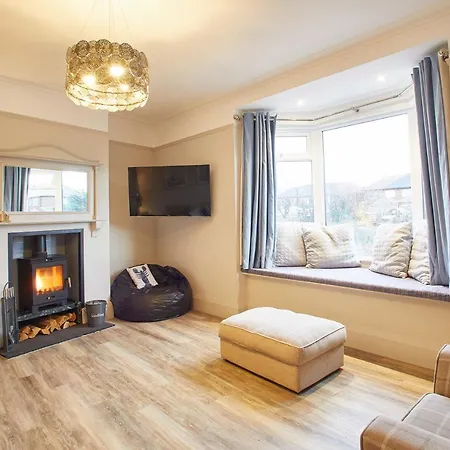Beachcomber House Holiday home *